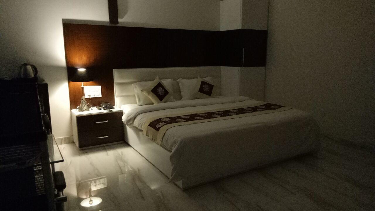 Hotel Neelam Moga Ludhiana Exterior photo